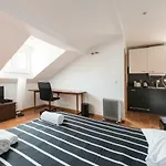 Cozy Apartment In Bairro Alto